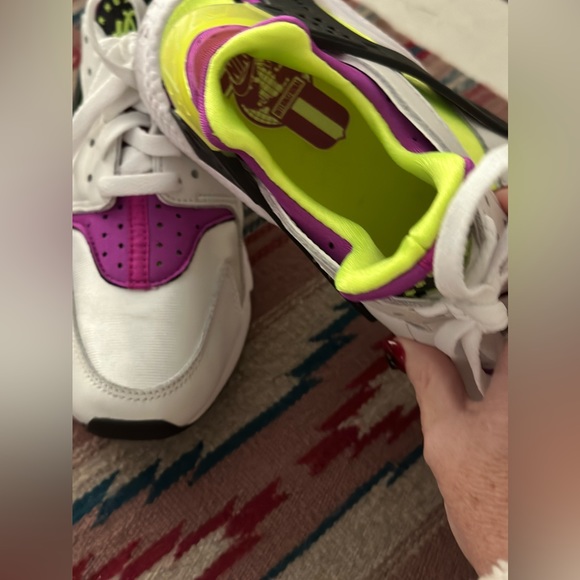 Nike Air / Size 7.5 us / worn once inside - Picture 2 of 6